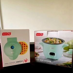 Mini Waffle Maker and 2-cup Rice Maker Combo